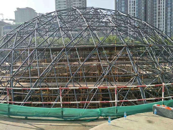 张家口球形网架钢结构施工